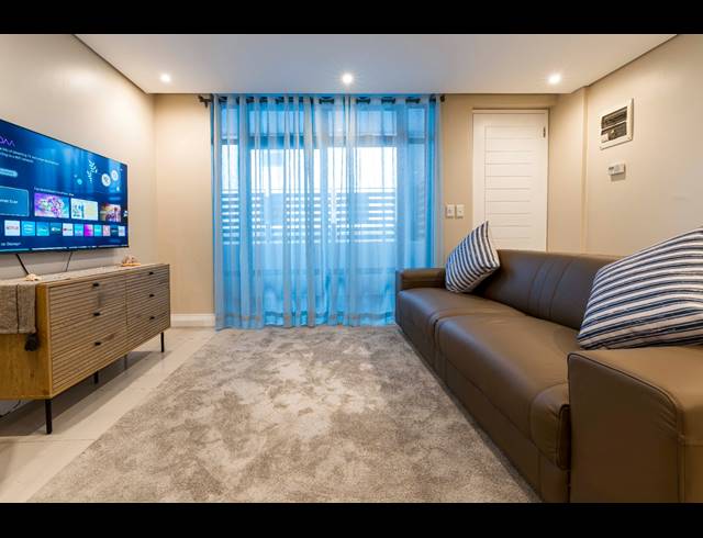 1 BEDROOM APARTMENT FOR SALE IN BIG BAY